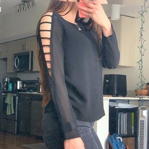 Black Open-shoulder Long Sleeve